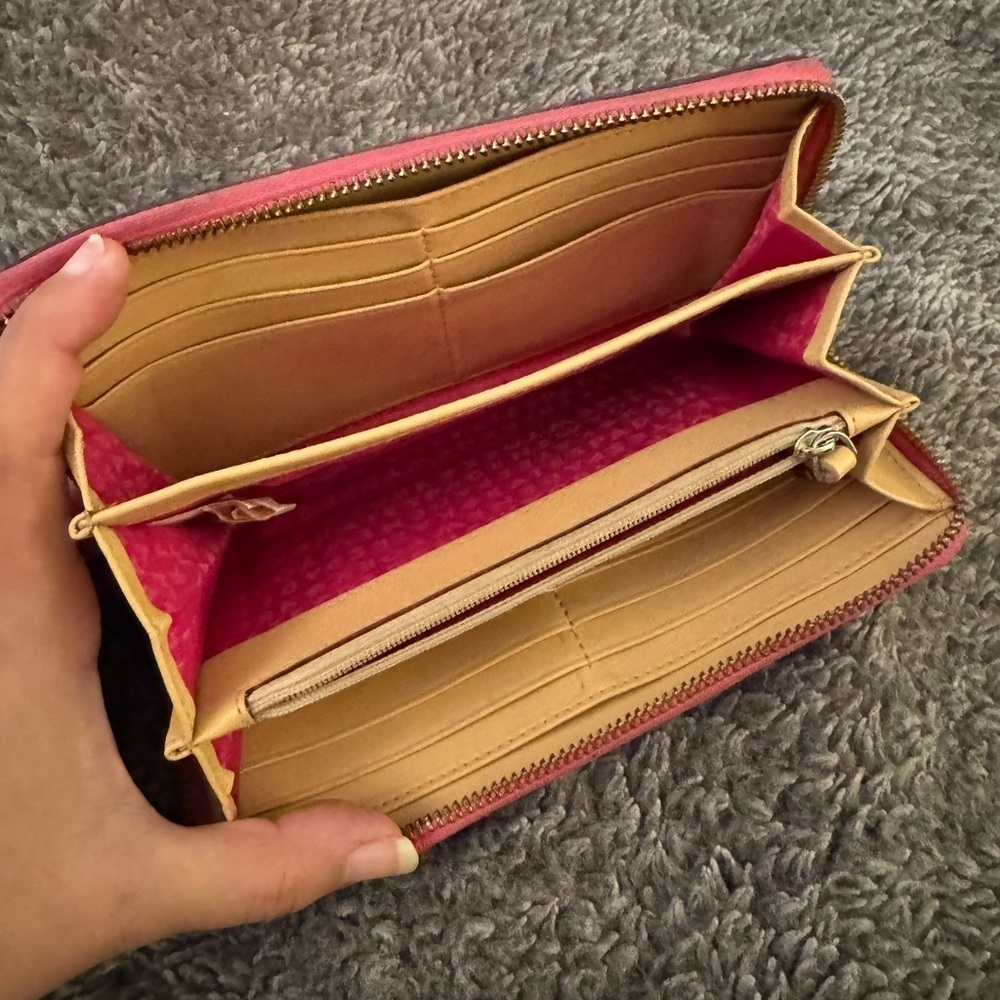 KATE SPADE Pink Zippy Wallet - Picture 9 of 15